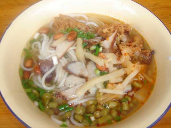 Guilin Rice Noodles with Soup